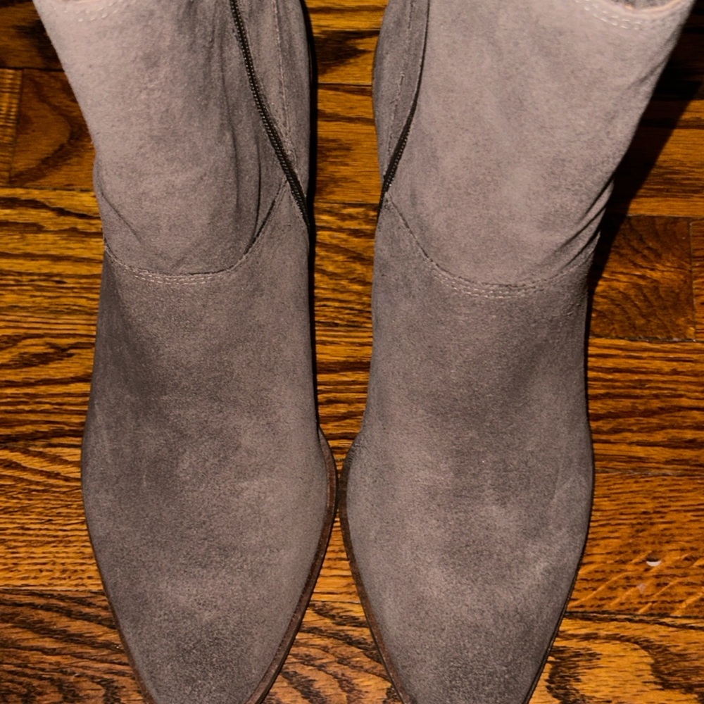 *Brand new* Lucky Brand boots - Picture 2 of 7